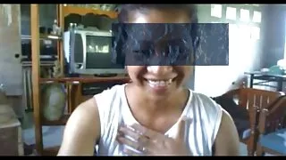La jeune brune Aubrey se vidéos érotiques gratuites fait baiser en pose d'équitation et dans un mélange par derrière