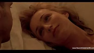 La salope blonde voluptueuse Delfynn Delage se prend deux bites dans le cul et xx porno en français la chatte