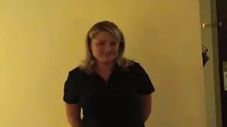 Kinky video pono français Jo Blue Angel met un gode dans ses chattes pour se faire plaisir