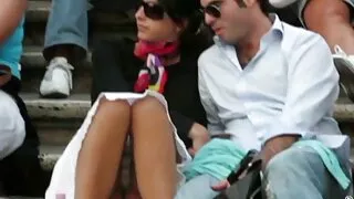 Une bombasse noire prend une grosse bite blanche dans son anus pour baiser comme une missionnaire film porno gratuit fr