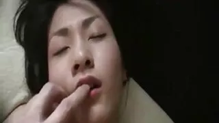 Carmen film porno francais complet streaming Hayes, nympho noire flexible, offre une bite avec une forte pipe