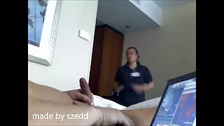 La salope japonaise maika joue avec sa chatte et suce une bite sexe videos gratuites francaises