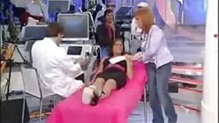 Le mannequin porno rousse videos pornos gratuites francaises Kel Bowie se fait punir au sous-sol